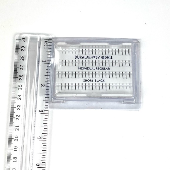 Lashes - Picture 8 of 9